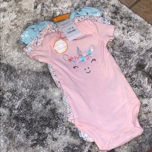 Newborn Onsies-3 pack
